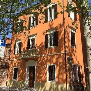 2* Гостевой дом Vittorio Veneto 25