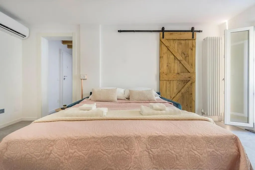Modena'S Graffiti House In The Heart Of Movida Apartment  Modena