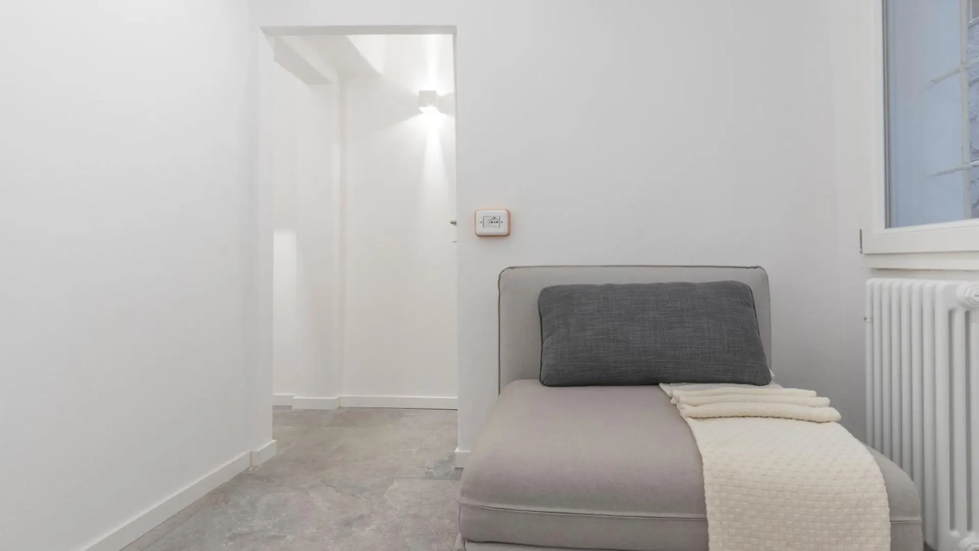 Modena'S Graffiti House In The Heart Of Movida Apartment